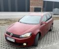 Красный Фольксваген Гольф, объемом двигателя 1.6 л и пробегом 230 тыс. км за 8000 $, фото 1 на Automoto.ua