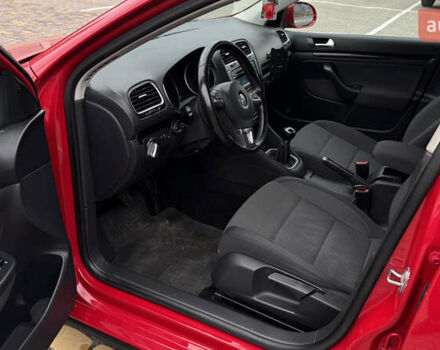 Червоний Фольксваген Гольф, об'ємом двигуна 1.6 л та пробігом 224 тис. км за 7499 $, фото 18 на Automoto.ua