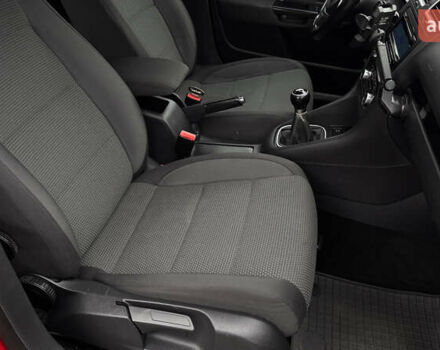 Червоний Фольксваген Гольф, об'ємом двигуна 1.6 л та пробігом 224 тис. км за 7499 $, фото 23 на Automoto.ua