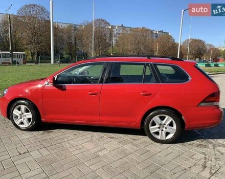 Красный Фольксваген Гольф, объемом двигателя 1.6 л и пробегом 186 тыс. км за 8600 $, фото 11 на Automoto.ua