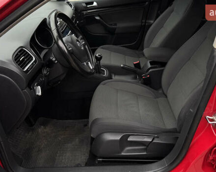 Червоний Фольксваген Гольф, об'ємом двигуна 1.6 л та пробігом 224 тис. км за 7499 $, фото 19 на Automoto.ua