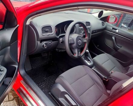 Красный Фольксваген Гольф, объемом двигателя 1.4 л и пробегом 169 тыс. км за 3550 $, фото 6 на Automoto.ua