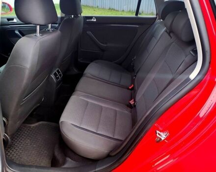 Красный Фольксваген Гольф, объемом двигателя 1.4 л и пробегом 169 тыс. км за 3550 $, фото 9 на Automoto.ua