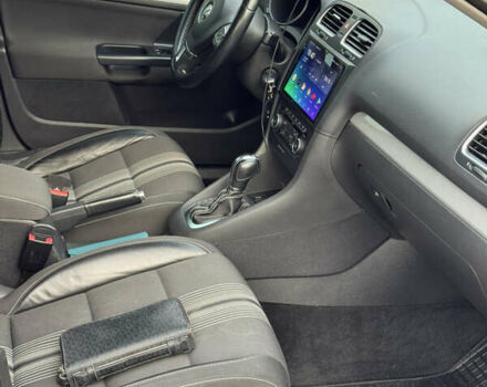 Фольксваген Гольф 2012 в Хмельницком на Automoto.ua Красный Фольксваген Гольф, объемом двигателя 1.6 л и пробегом 238 тыс. км за 7900 $, фото 11 на Automoto.ua