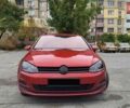 Красный Фольксваген Гольф, объемом двигателя 1.6 л и пробегом 229 тыс. км за 9800 $, фото 7 на Automoto.ua