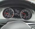 Красный Фольксваген Гольф, объемом двигателя 1.6 л и пробегом 229 тыс. км за 9800 $, фото 28 на Automoto.ua