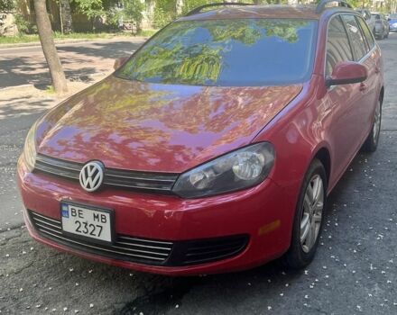 Красный Фольксваген Гольф, объемом двигателя 2 л и пробегом 99 тыс. км за 11800 $, фото 2 на Automoto.ua