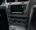 Красный Фольксваген Гольф, объемом двигателя 1.6 л и пробегом 229 тыс. км за 9800 $, фото 22 на Automoto.ua