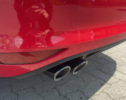 Красный Фольксваген Гольф, объемом двигателя 2 л и пробегом 67 тыс. км за 18000 $, фото 14 на Automoto.ua