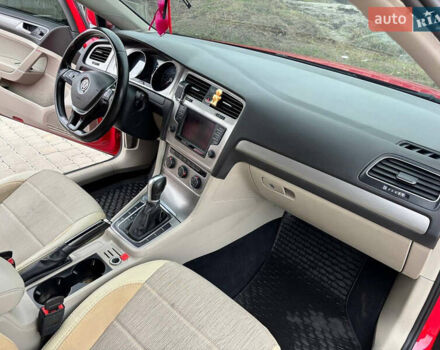 Красный Фольксваген Гольф, объемом двигателя 1.97 л и пробегом 357 тыс. км за 10700 $, фото 26 на Automoto.ua