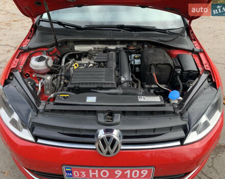 Червоний Фольксваген Гольф, об'ємом двигуна 1.4 л та пробігом 224 тис. км за 9500 $, фото 10 на Automoto.ua