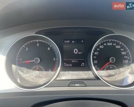 Червоний Фольксваген Гольф, об'ємом двигуна 1.6 л та пробігом 219 тис. км за 12300 $, фото 14 на Automoto.ua