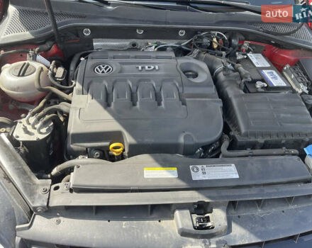 Красный Фольксваген Гольф, объемом двигателя 2 л и пробегом 67 тыс. км за 18000 $, фото 53 на Automoto.ua