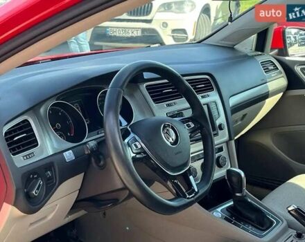 Красный Фольксваген Гольф, объемом двигателя 1.97 л и пробегом 177 тыс. км за 12400 $, фото 8 на Automoto.ua