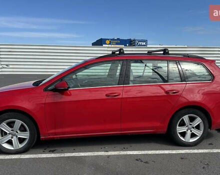 Красный Фольксваген Гольф, объемом двигателя 1.97 л и пробегом 177 тыс. км за 12400 $, фото 4 на Automoto.ua