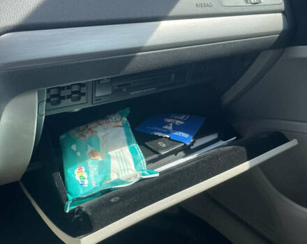 Красный Фольксваген Гольф, объемом двигателя 2 л и пробегом 67 тыс. км за 18000 $, фото 63 на Automoto.ua