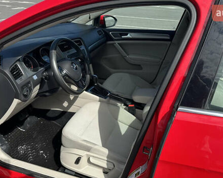 Красный Фольксваген Гольф, объемом двигателя 1.97 л и пробегом 177 тыс. км за 12400 $, фото 6 на Automoto.ua