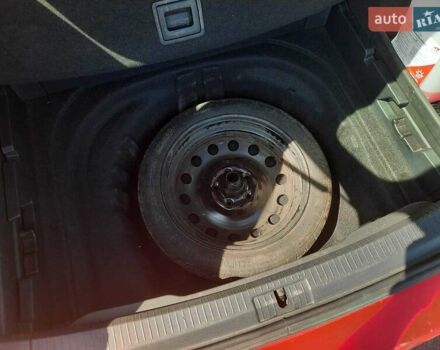 Червоний Фольксваген Гольф, об'ємом двигуна 1.97 л та пробігом 195 тис. км за 12300 $, фото 34 на Automoto.ua