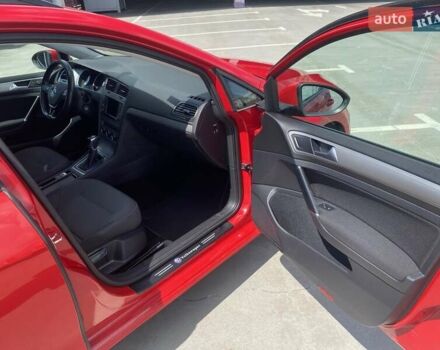 Червоний Фольксваген Гольф, об'ємом двигуна 1.6 л та пробігом 219 тис. км за 12300 $, фото 21 на Automoto.ua