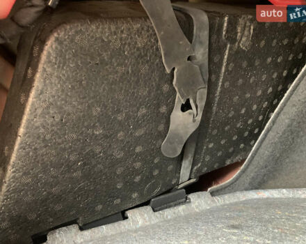 Червоний Фольксваген Гольф, об'ємом двигуна 1.4 л та пробігом 224 тис. км за 9500 $, фото 37 на Automoto.ua