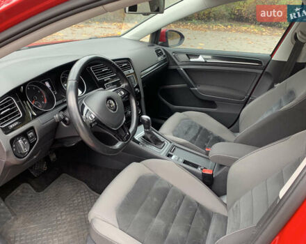 Червоний Фольксваген Гольф, об'ємом двигуна 1.4 л та пробігом 224 тис. км за 9500 $, фото 27 на Automoto.ua