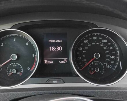 Фольксваген Гольф 2015 в Полтаве на Automoto.ua Красный Фольксваген Гольф, объемом двигателя 2 л и пробегом 133 тыс. км за 11250 $, фото 13 на Automoto.ua