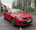Красный Фольксваген Гольф, объемом двигателя 1.6 л и пробегом 233 тыс. км за 11500 $, фото 1 на Automoto.ua
