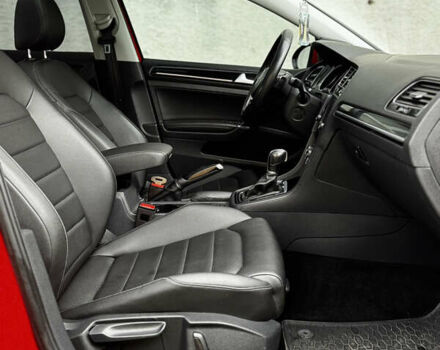 Красный Фольксваген Гольф, объемом двигателя 1.97 л и пробегом 201 тыс. км за 12400 $, фото 16 на Automoto.ua