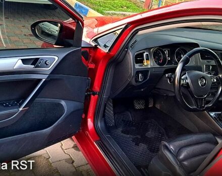 Червоний Фольксваген Гольф, об'ємом двигуна 1.4 л та пробігом 255 тис. км за 13200 $, фото 6 на Automoto.ua