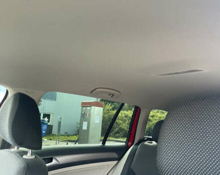 Красный Фольксваген Гольф, объемом двигателя 2 л и пробегом 67 тыс. км за 18000 $, фото 35 на Automoto.ua