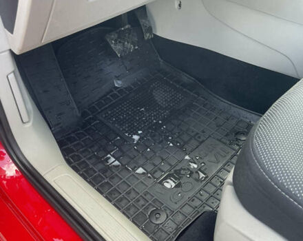 Красный Фольксваген Гольф, объемом двигателя 2 л и пробегом 67 тыс. км за 18000 $, фото 26 на Automoto.ua