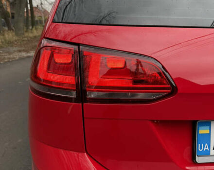 Красный Фольксваген Гольф, объемом двигателя 1.6 л и пробегом 233 тыс. км за 11500 $, фото 10 на Automoto.ua