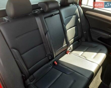 Червоний Фольксваген Гольф, об'ємом двигуна 1.97 л та пробігом 195 тис. км за 12300 $, фото 25 на Automoto.ua