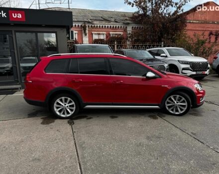 Красный Фольксваген Гольф, объемом двигателя 1.8 л и пробегом 133 тыс. км за 11980 $, фото 6 на Automoto.ua