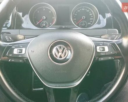 Красный Фольксваген Гольф, объемом двигателя 1.97 л и пробегом 273 тыс. км за 11900 $, фото 7 на Automoto.ua