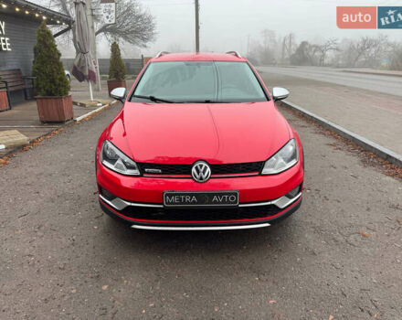 Червоний Фольксваген Гольф, об'ємом двигуна 1.8 л та пробігом 205 тис. км за 11900 $, фото 2 на Automoto.ua
