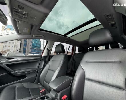 Красный Фольксваген Гольф, объемом двигателя 1.8 л и пробегом 133 тыс. км за 11980 $, фото 22 на Automoto.ua