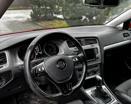 Красный Фольксваген Гольф, объемом двигателя 1.97 л и пробегом 268 тыс. км за 12700 $, фото 9 на Automoto.ua