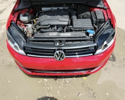 Красный Фольксваген Гольф, объемом двигателя 1.8 л и пробегом 180 тыс. км за 10300 $, фото 5 на Automoto.ua