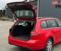 Красный Фольксваген Гольф, объемом двигателя 1.6 л и пробегом 233 тыс. км за 12700 $, фото 10 на Automoto.ua