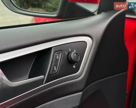 Красный Фольксваген Гольф, объемом двигателя 1.6 л и пробегом 233 тыс. км за 12700 $, фото 16 на Automoto.ua