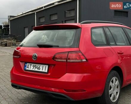 Красный Фольксваген Гольф, объемом двигателя 1.6 л и пробегом 233 тыс. км за 12700 $, фото 6 на Automoto.ua