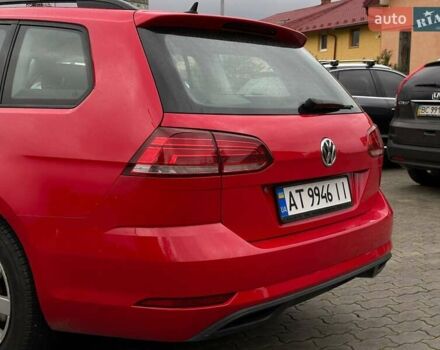 Красный Фольксваген Гольф, объемом двигателя 1.6 л и пробегом 233 тыс. км за 12700 $, фото 8 на Automoto.ua
