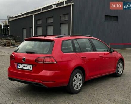 Красный Фольксваген Гольф, объемом двигателя 1.6 л и пробегом 233 тыс. км за 12700 $, фото 5 на Automoto.ua