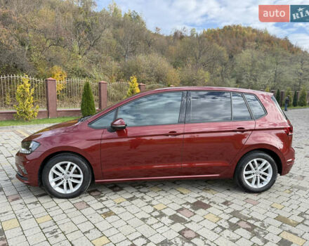 Красный Фольксваген Гольф, объемом двигателя 1.97 л и пробегом 105 тыс. км за 19800 $, фото 3 на Automoto.ua