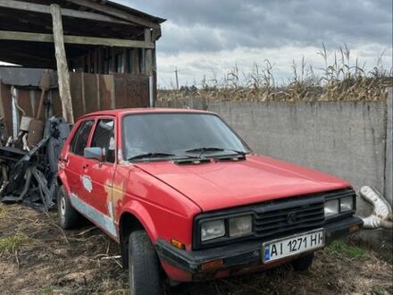 Червоний Фольксваген Гольф, об'ємом двигуна 1.6 л та пробігом 200 тис. км за 296 $, фото 1 на Automoto.ua