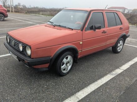 Красный Фольксваген Гольф, объемом двигателя 1.6 л и пробегом 300 тыс. км за 1400 $, фото 1 на Automoto.ua