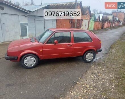 Красный Фольксваген Гольф, объемом двигателя 1.3 л и пробегом 200 тыс. км за 899 $, фото 1 на Automoto.ua