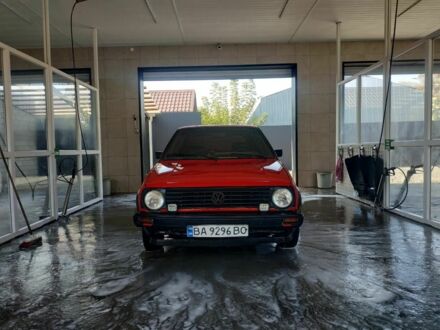 Фольксваген Гольф 1987 у Кропивницькому (Кіровограді) на Automoto.ua Червоний Фольксваген Гольф, об'ємом двигуна 0.13 л та пробігом 1 тис. км за 1300 $, фото 1 на Automoto.ua