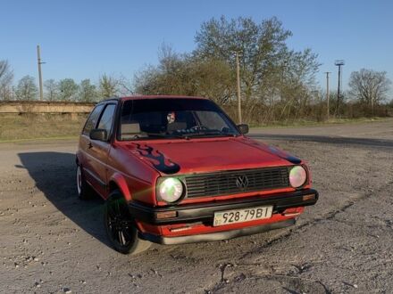Фольксваген Гольф 1989 у Жмеренке на Automoto.ua Червоний Фольксваген Гольф, об'ємом двигуна 1.8 л та пробігом 211 тис. км за 1200 $, фото 1 на Automoto.ua